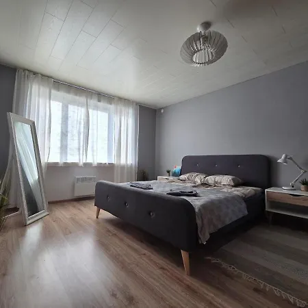 Lägenhet Cozy With Fireplace And Open-plan Kitchen Võru